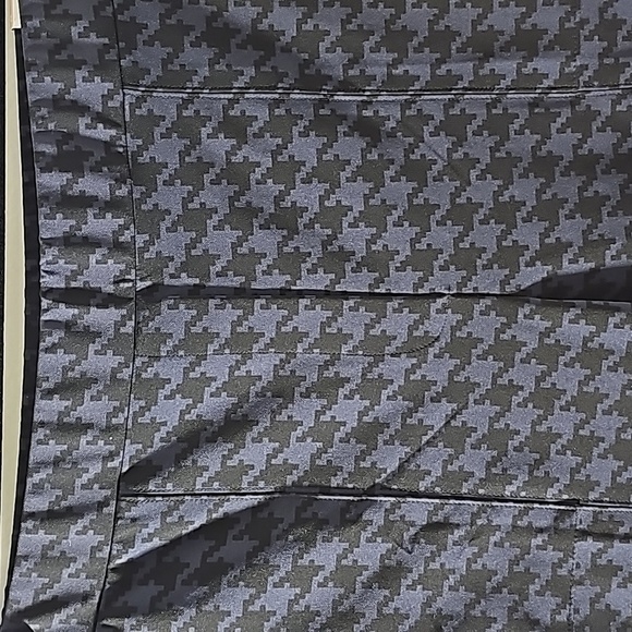 Lane Bryant women's size  22 stretch ankle pants. Black/blue houndstooth NWT. - Picture 2 of 9